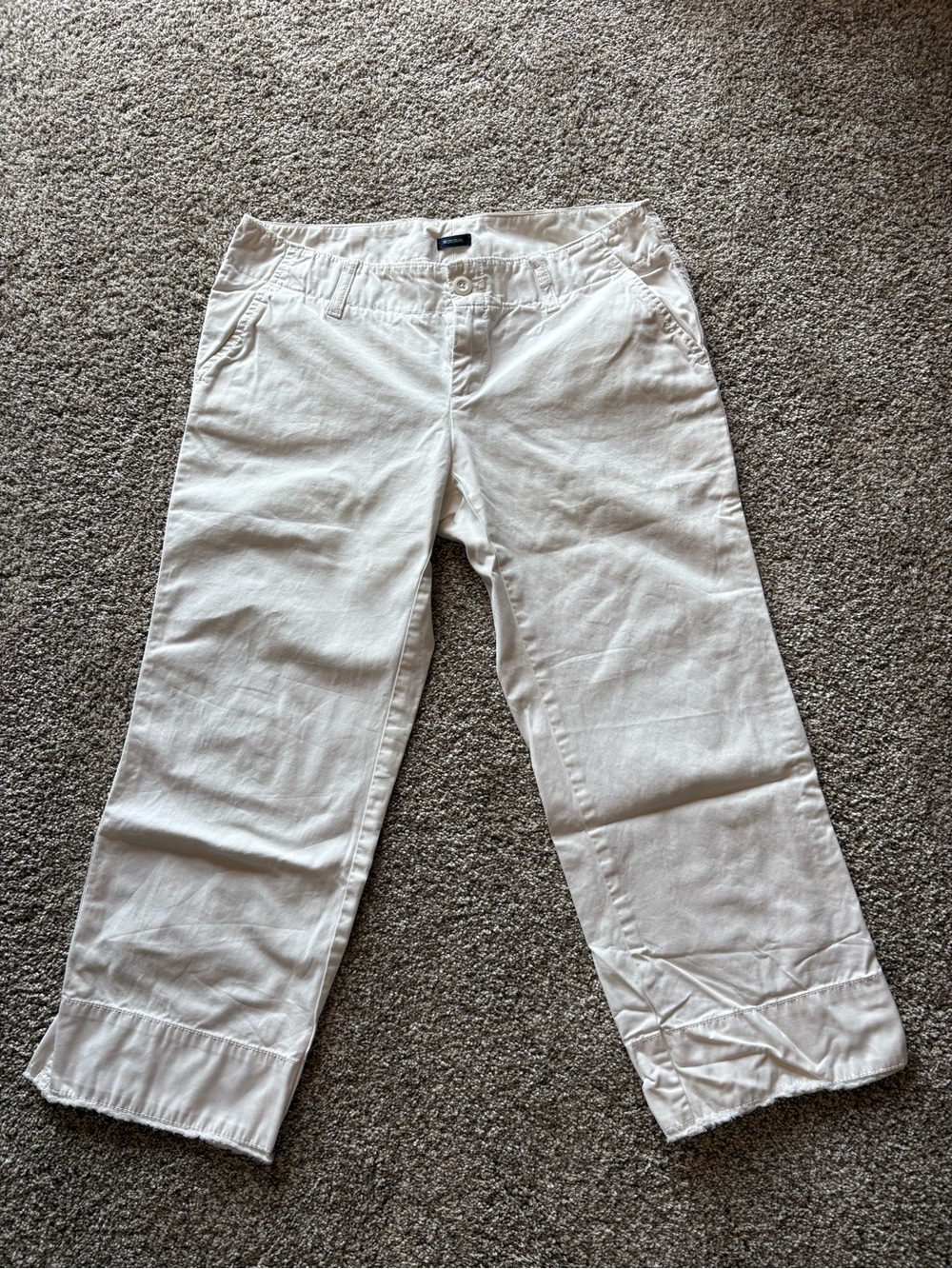 GAP White Straight-Leg Chinos
